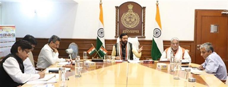 Chief Minister reviews progress of Sankalp Patra commitments