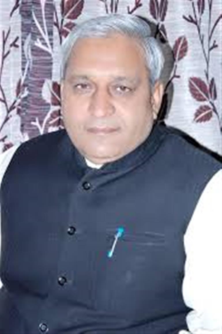 Focus on repairing rain-affected roads, filling potholes & ensuring safety of bridges : Ranbir Gangwa 