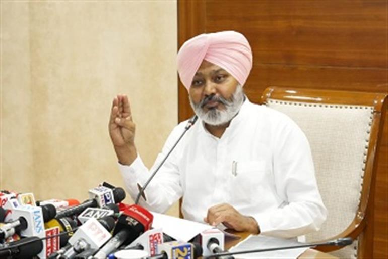 PM&39;s Relief A "Cruel Joke" On Punjab&39;s Flood-Ravaged People: Cheema