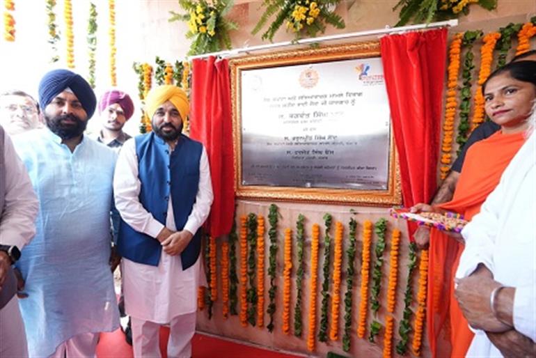 CM dedicates Baba Jeevan Singh (Bhai Jaita Ji) memorial to people