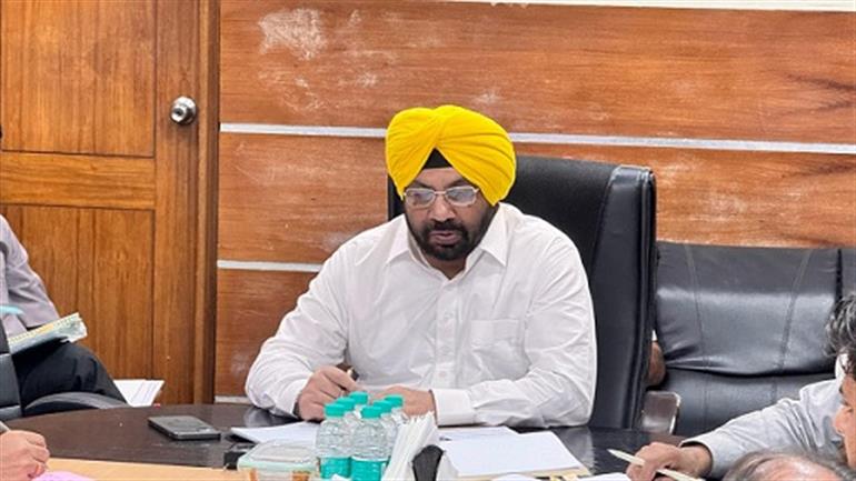 Harbhajan ETO directs officials to ensure safe & convenient passage of Nagar Kirtans