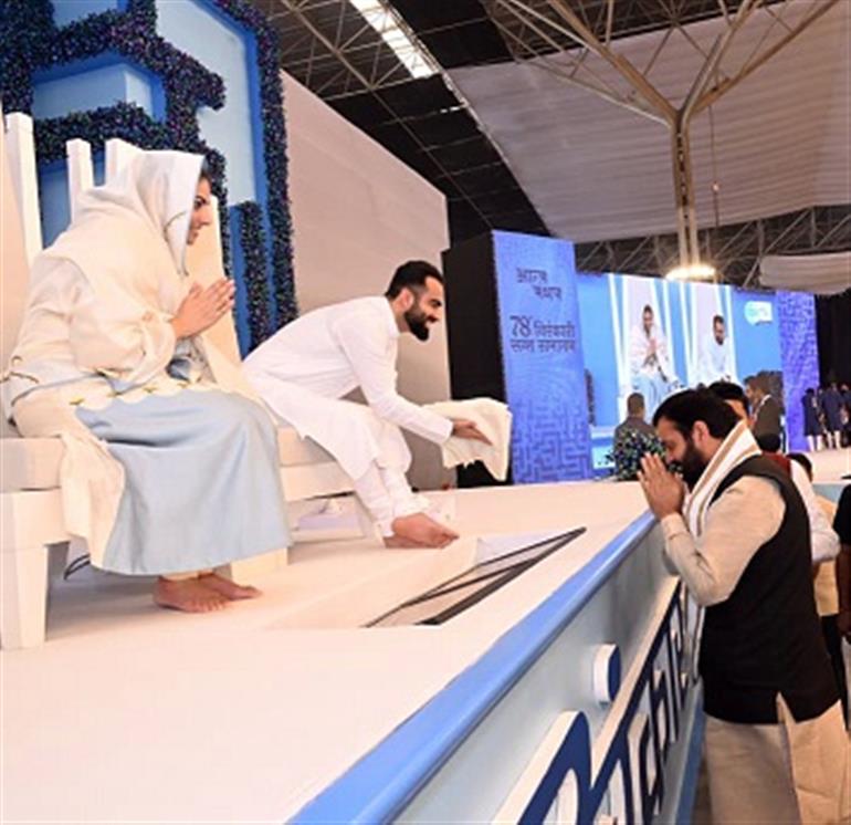 CM Attends 78th Nirankari Mission Samagam at  Samalkha 