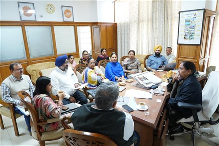 Punjab Govt gives special priority to the welfare of Anganwadi workers and helpers: Dr. Baljit 