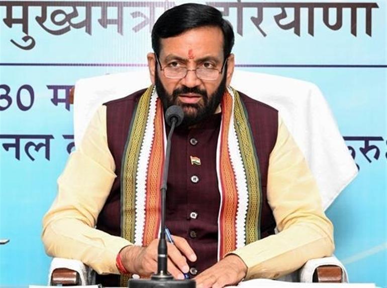 CM Saini Directs Installation of Rooftop Solar Systems in All Govt Buildings