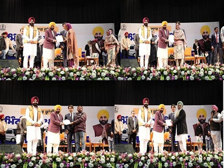 CM Mann’s hands over 505 minibus permits to youth under ‘Rozgar Kranti Scheme’