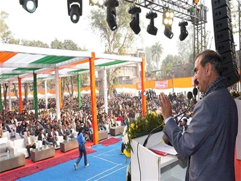 Himachal : &39;Indora Utsav&39; to get district-level status soon: CM