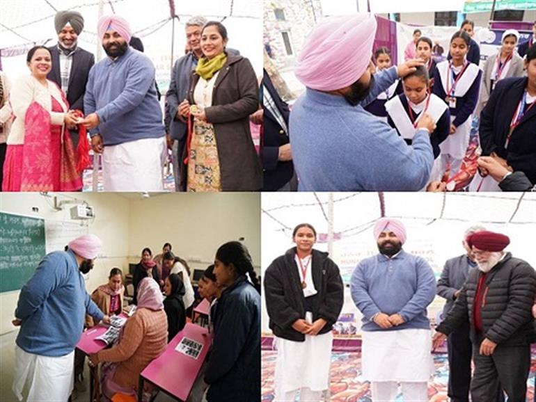 Forth Mega PTM : Over 23L parents join hands with teachers in Punjab&39;s biggest learning drive