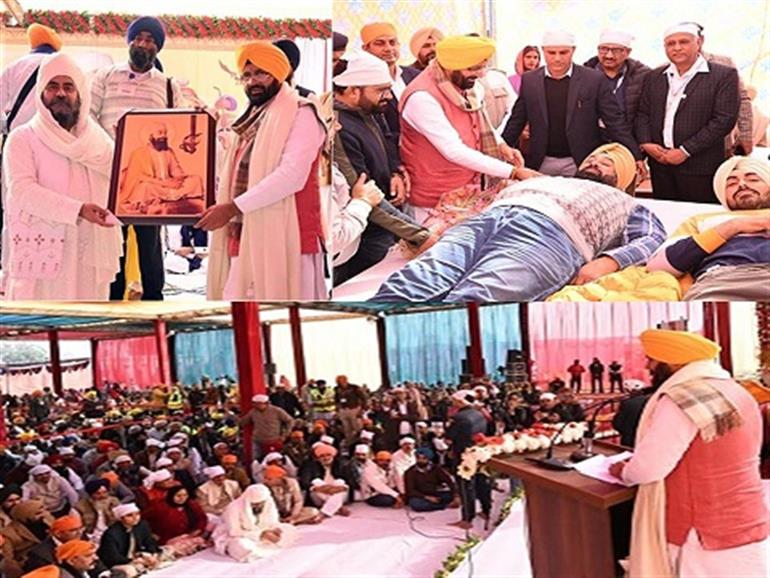 CM Saini Pays Tribute to Sri Guru Tegh Bahadur Ji at Shaheedi Samagam in Yamunanagar