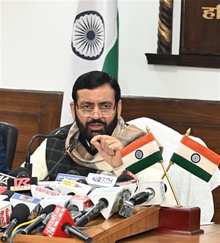 Strict Action by CM on &39;Irregularities&39; Exposed in the Labour Department