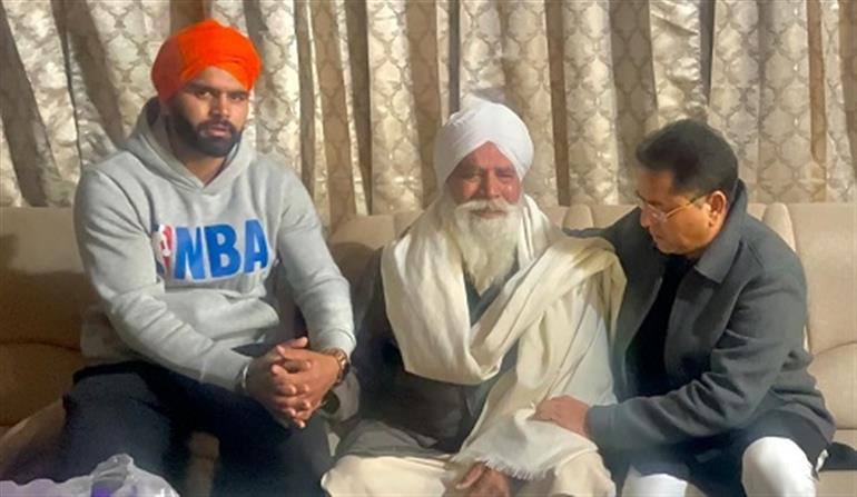 Aman Arora vows to uproot gangsterism; Condemns cowardly mureder of Sarpanch in Tarn Taran