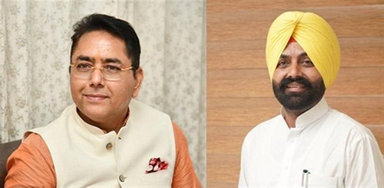 Forensic Report Is Part of Court Record, Not Political Opinion: AAP Warns Jakhar, Pargat Singh