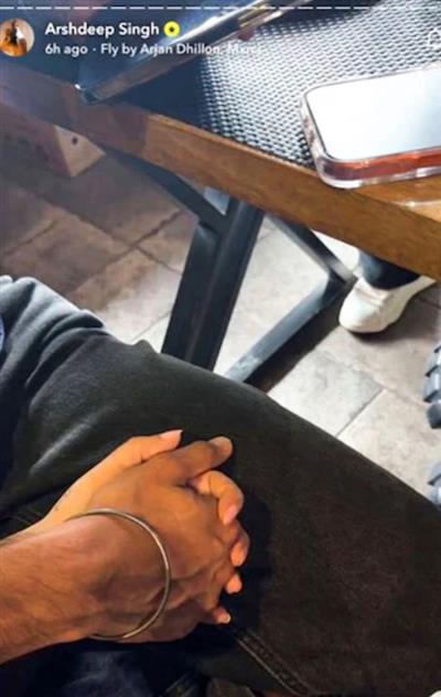 Arshdeep Singh’s Hand-Holding Snap with Mystery Girl Goes Viral, Sparks Dating Buzz