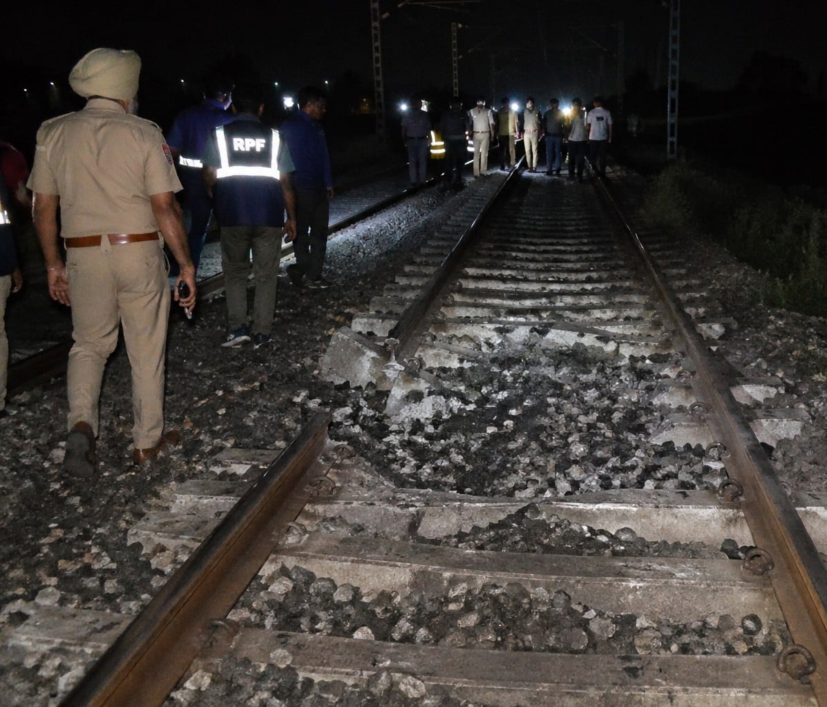 Shambhu Border Blast: Suspected Militant Killed While Attempting to Blow Up Railway Track in Punjab
