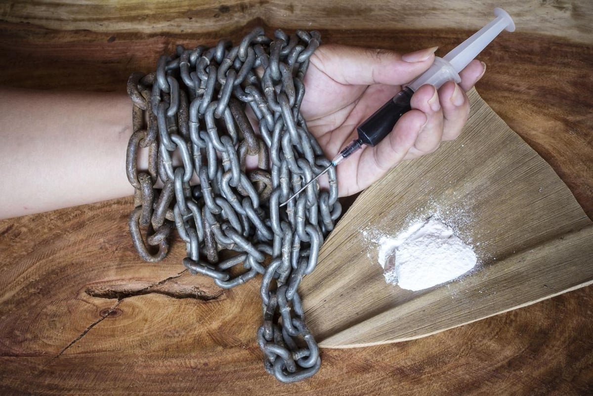Himachal Student Allegedly Trapped in Drug Network, Family Claims Jewellery Was Stolen to Fund Addiction