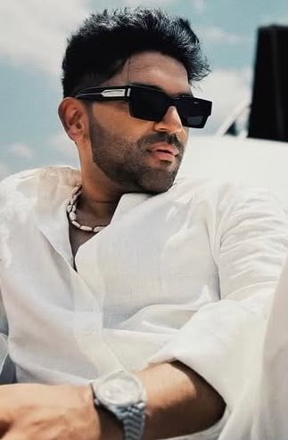 Gunfire Outside Gym Linked to Guru Randhawa in Delhi’s Paschim Vihar; Lawrence Gang Claims Responsibility