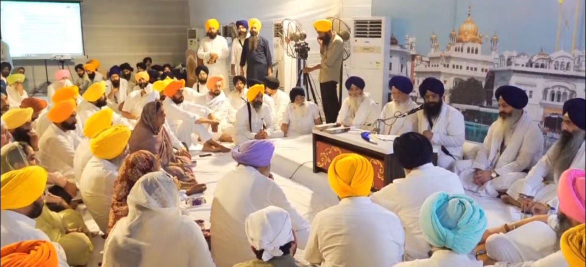 Punjab Leaders Gather at Akal Takht for Hearing on Sacrilege Law Amendment