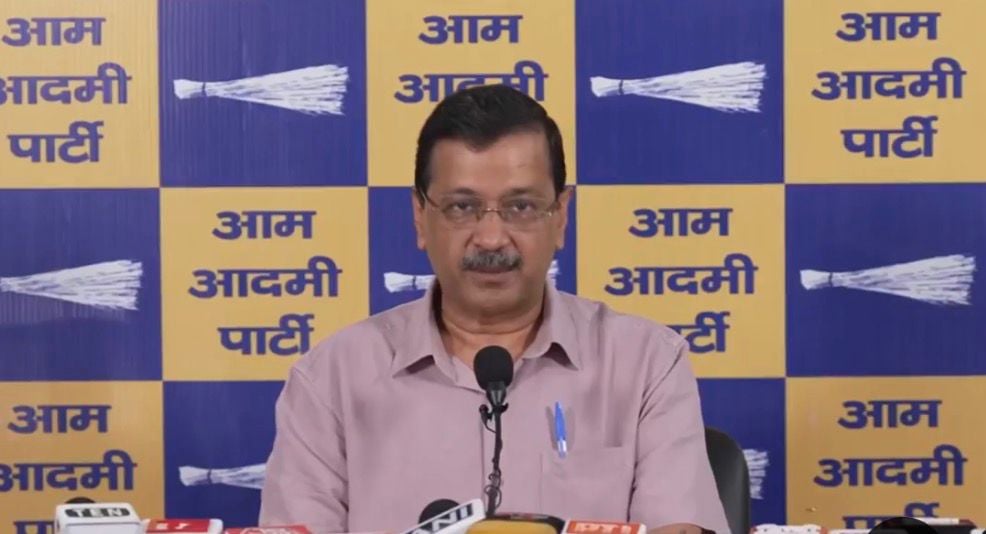 Kejriwal Targets Modi Government, 'Stop Imposing E20 Fuel'; Demands Fuel Choice