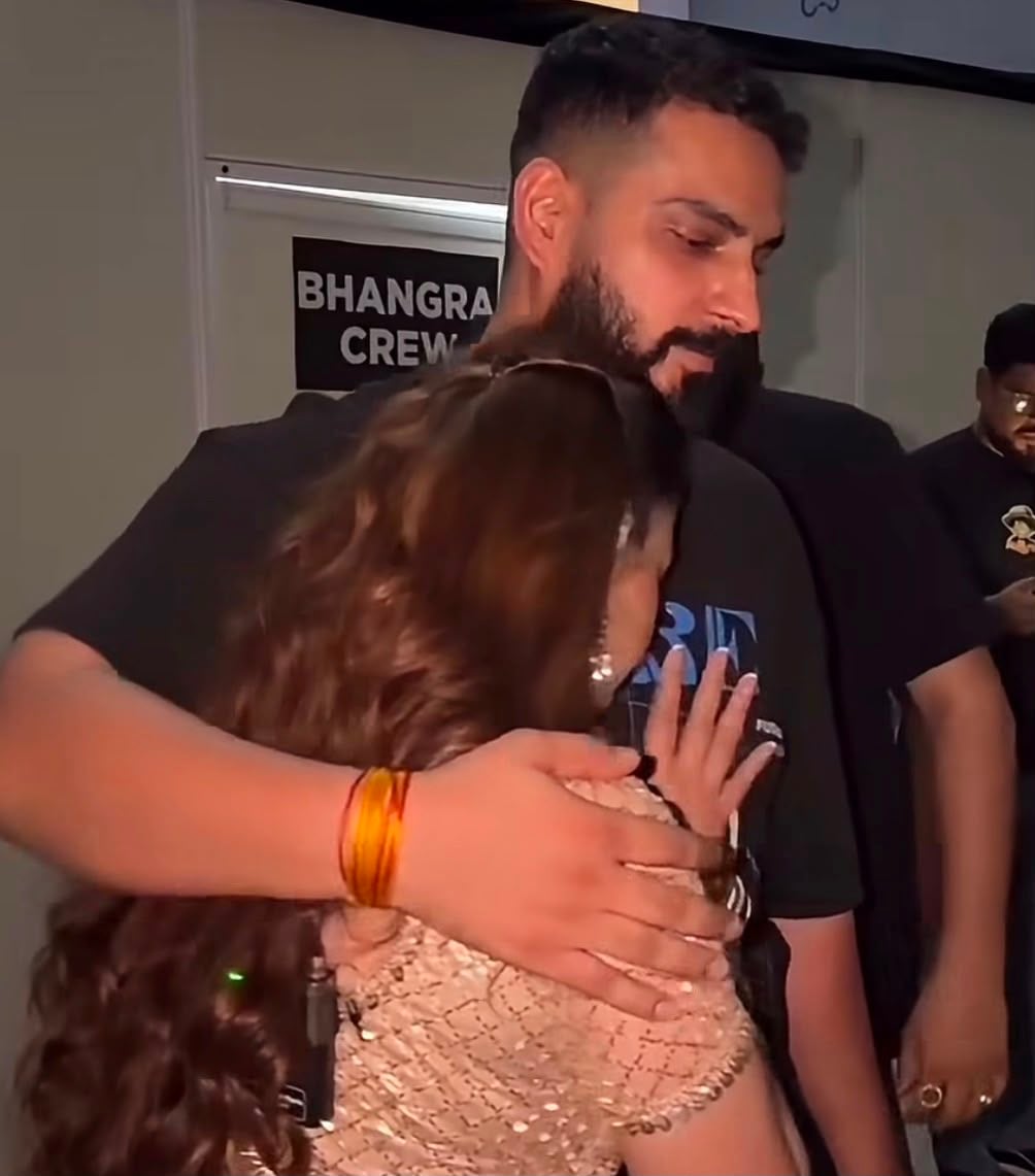 Jasmine Sandlas Gets Emotional Before Delhi Concert, Backstage Video Wins Hearts