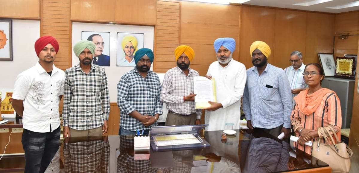 Cheema Meets Employee Unions, Promises Swift Action on Recruitment, Promotions and Pay Issues