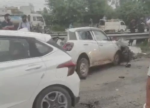Speeding swift crashes into truck, three youths die on Jalandhar bypass