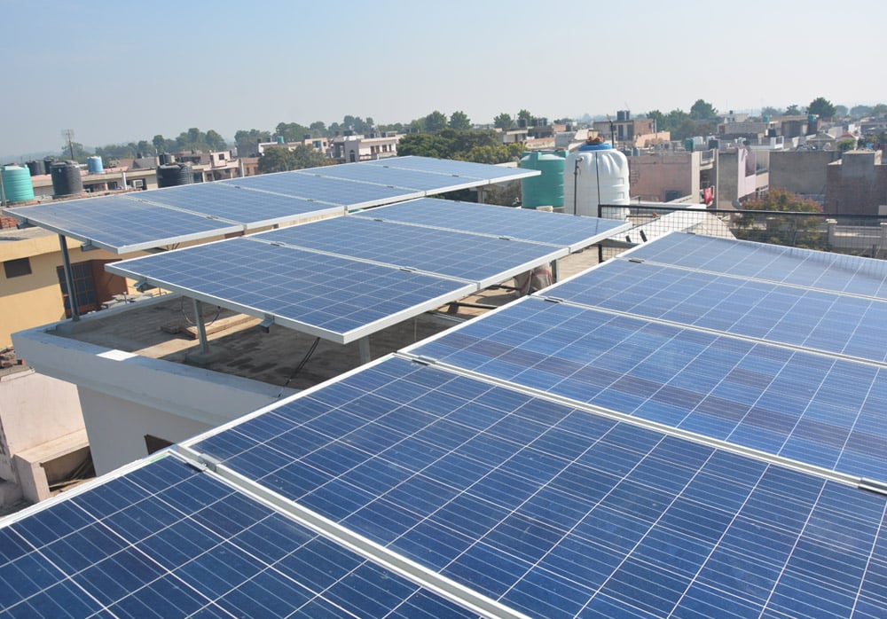 How to Identify the Best Solar Panel Company in India 