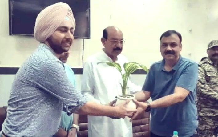 Mohinder Bhagat inspects Jalandhar civil hospital, meets TB patients