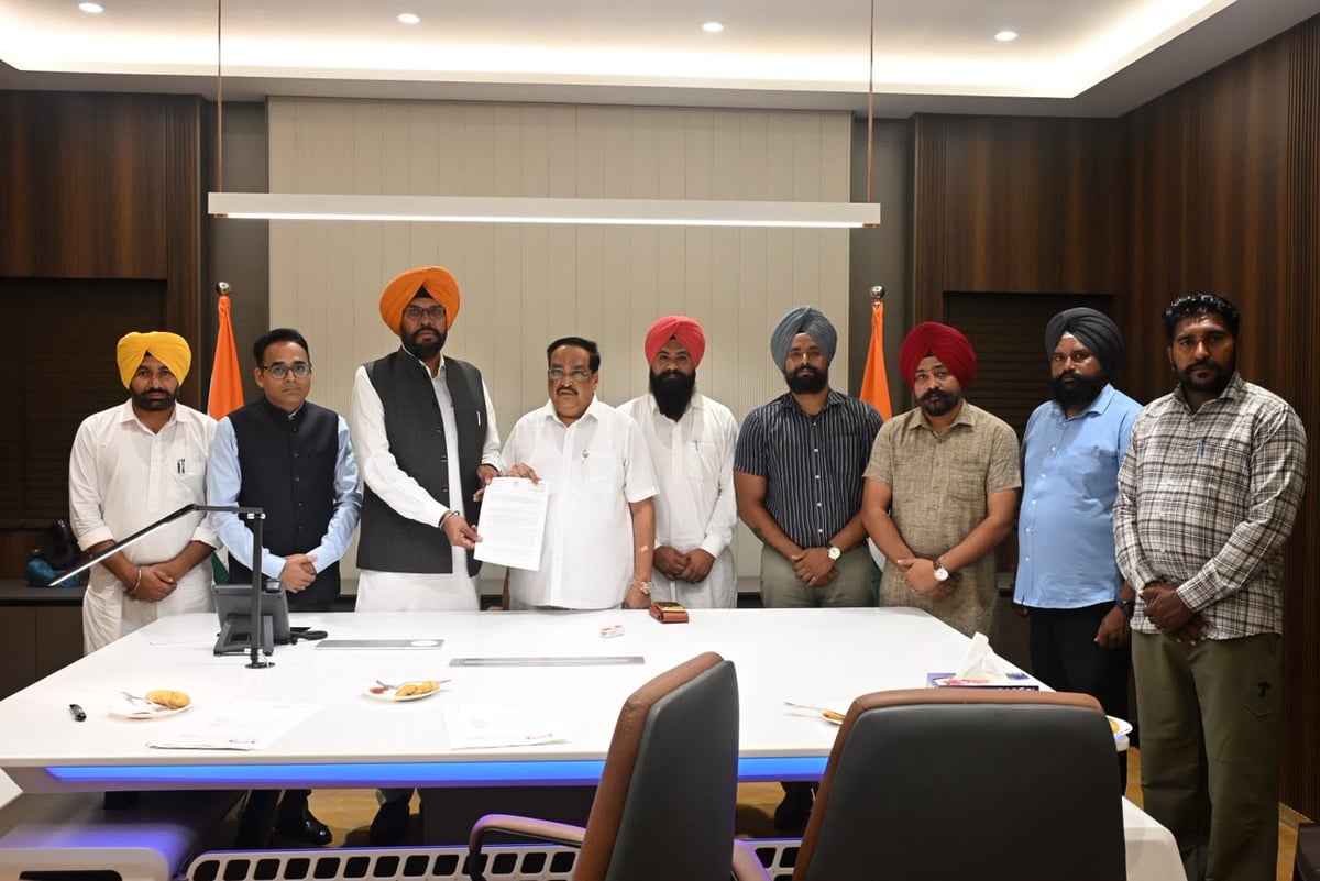 Dhaliwal urges centre to expedite Ujh Dam project to protect Ajnala from floods