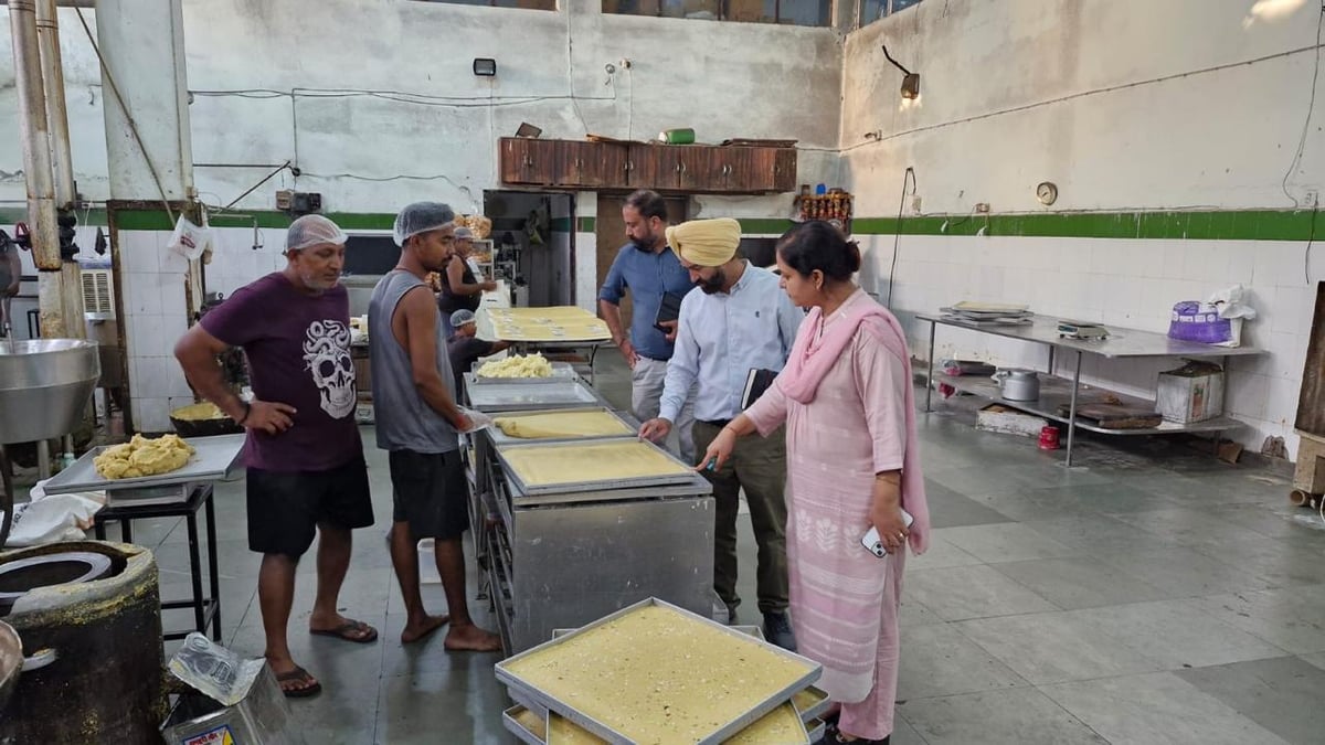 Punjab intensifies food safety drives ahead of Festive Season, Over 450 Inspections Conducted