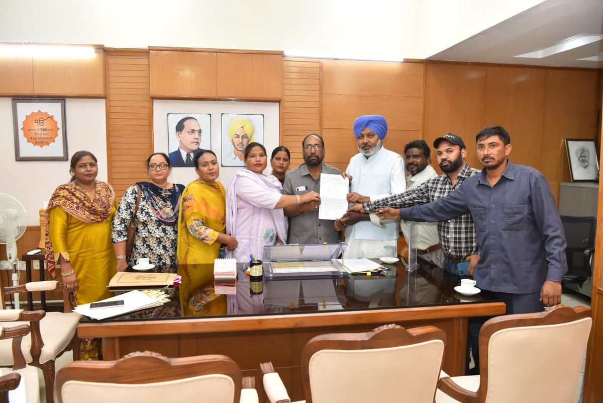 Cheema holds extensive meetings with employee unions, assures Mid-Day Meal & Maanbhatta Workers