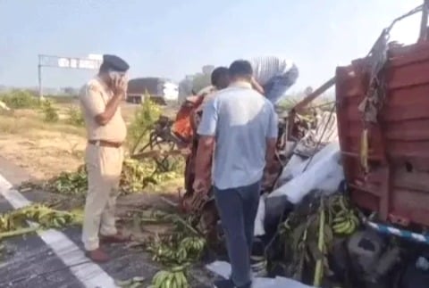 Speeding truck rams stationary vehicle on Jammu-Katra highway; 3 killed 