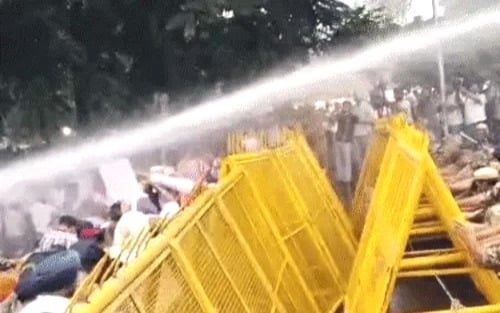 Punjab Congress protest in Chandigarh; demands CEC’s resignation, police used water cannons