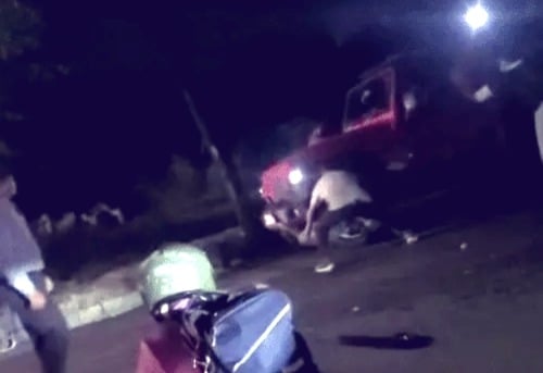 Thar driver hits two bikers in Chandigarh, crashes into electric pole
