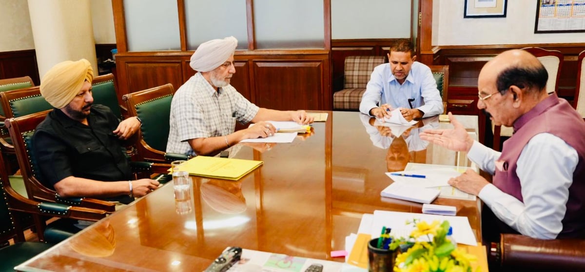 Mohinder Bhagat reviews welfare measures for Punjab Ex-Servicemen