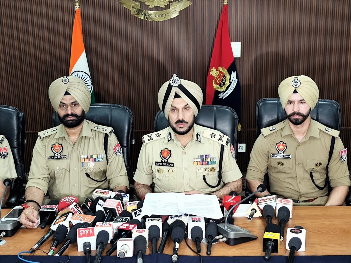 Amritsar rural police busts two cross-border smuggling networks, 4 arrested