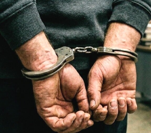 BSF seizes 15 Kg heroin worth ₹100 crore, anti-drone team constable arrested