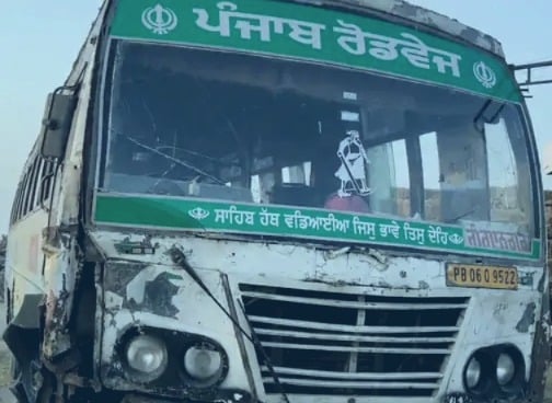 Punjab Roadways bus collides with Milk Tanker on Fazilka-Abohar highway, two passengers injured