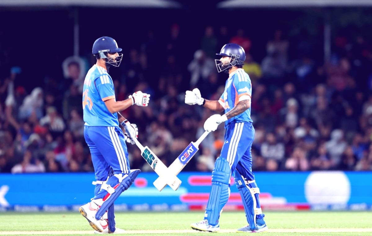 India beat New Zealand by 4 Wickets; Naman Dhir seals victory with a six