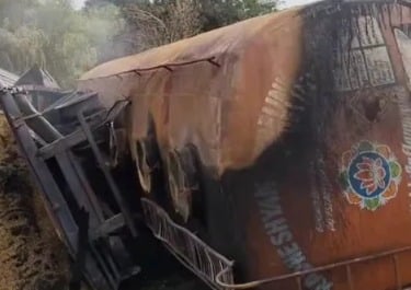 Ethanol tanker explodes after collision with Paddy-Laden truck in Haryana, driver killed
